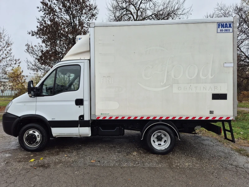 Iveco Daily Хладилен, снимка 7 - Бусове и автобуси - 53356947