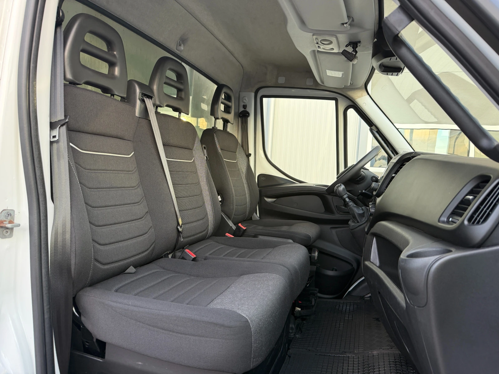Iveco Daily N1 50C35 3.0 Хладилен + външно захранване  - изображение 10