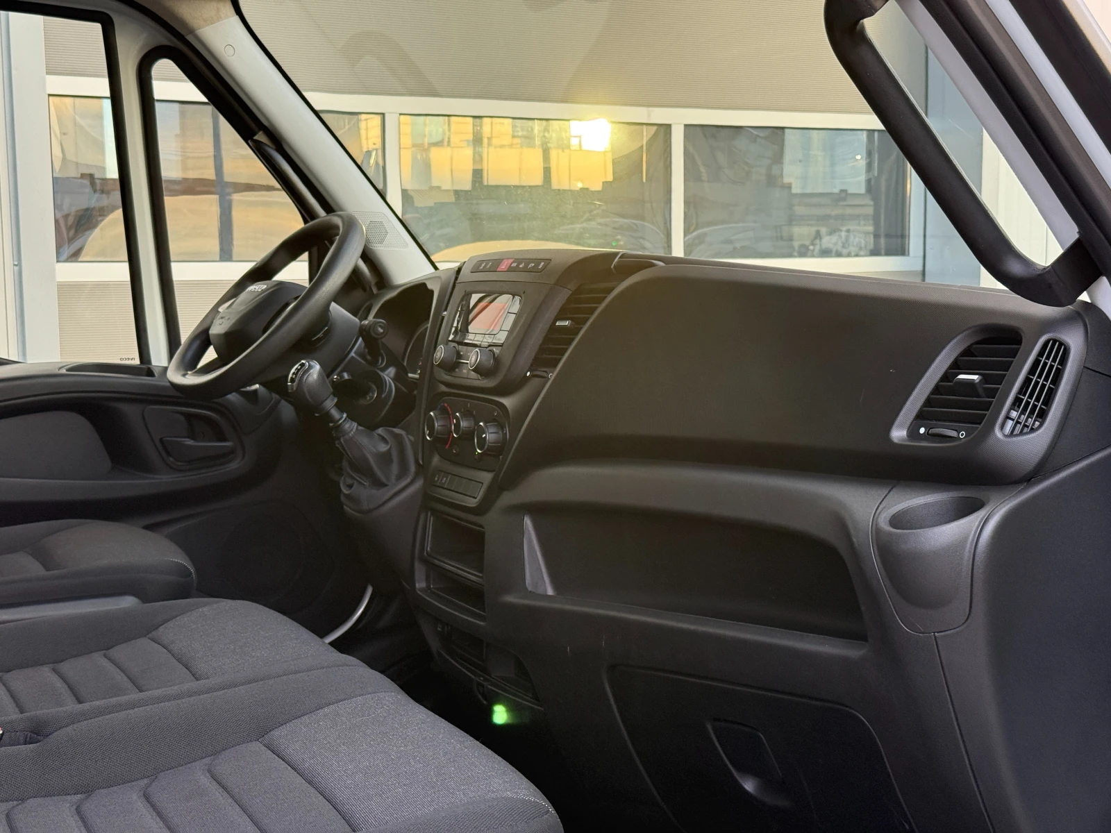 Iveco Daily N1 50C35 3.0 �������� + ������ ����������  | Mobile.bg � ����������� 15