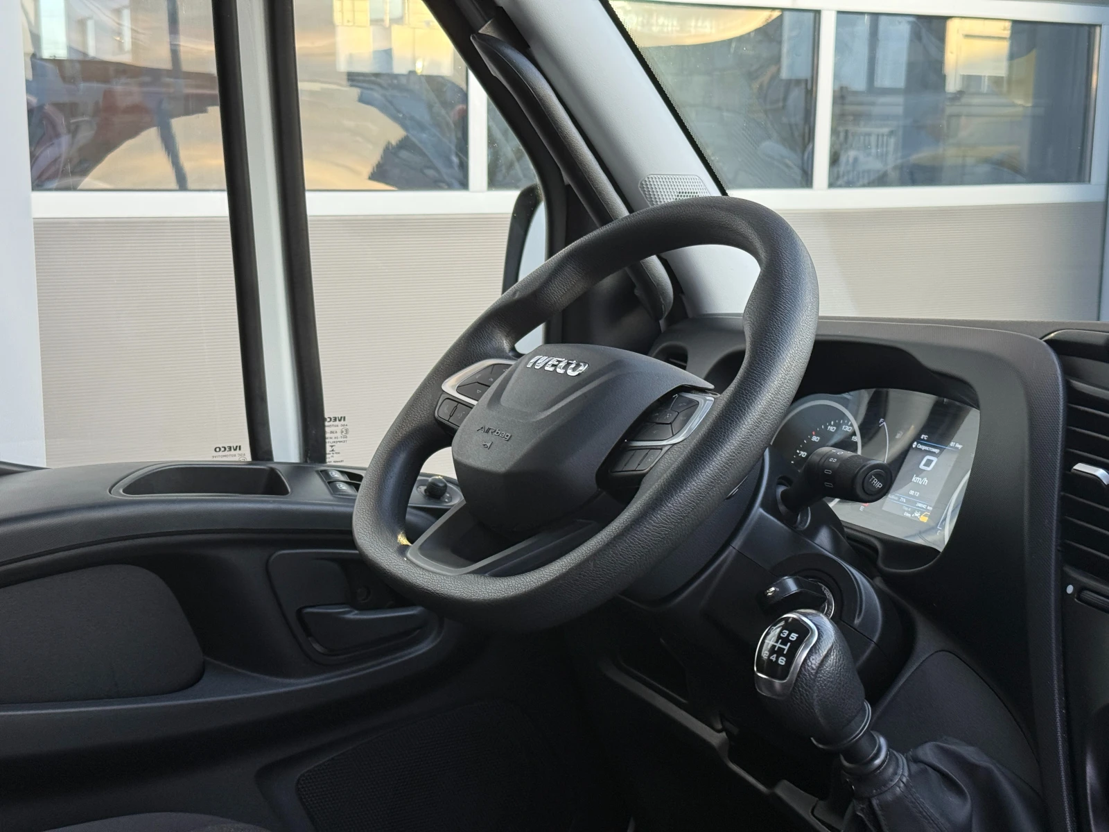 Iveco Daily N1 50C35 3.0 �������� + ������ ����������  | Mobile.bg � ����������� 16