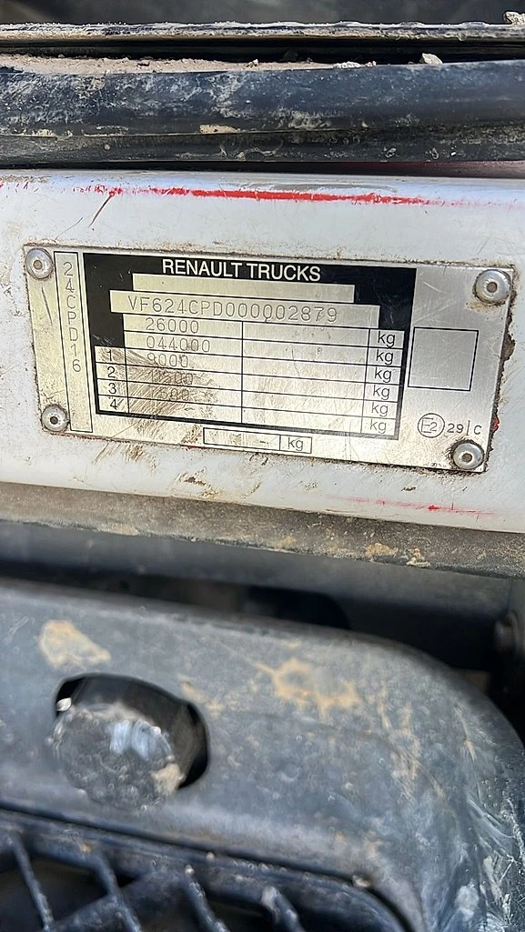 Renault Premium Lander 380 DXI, снимка 10 - Камиони - 53842767