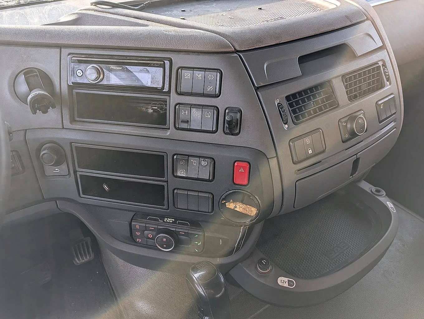 Daf XF 450FT, снимка 14 - Камиони - 53749663