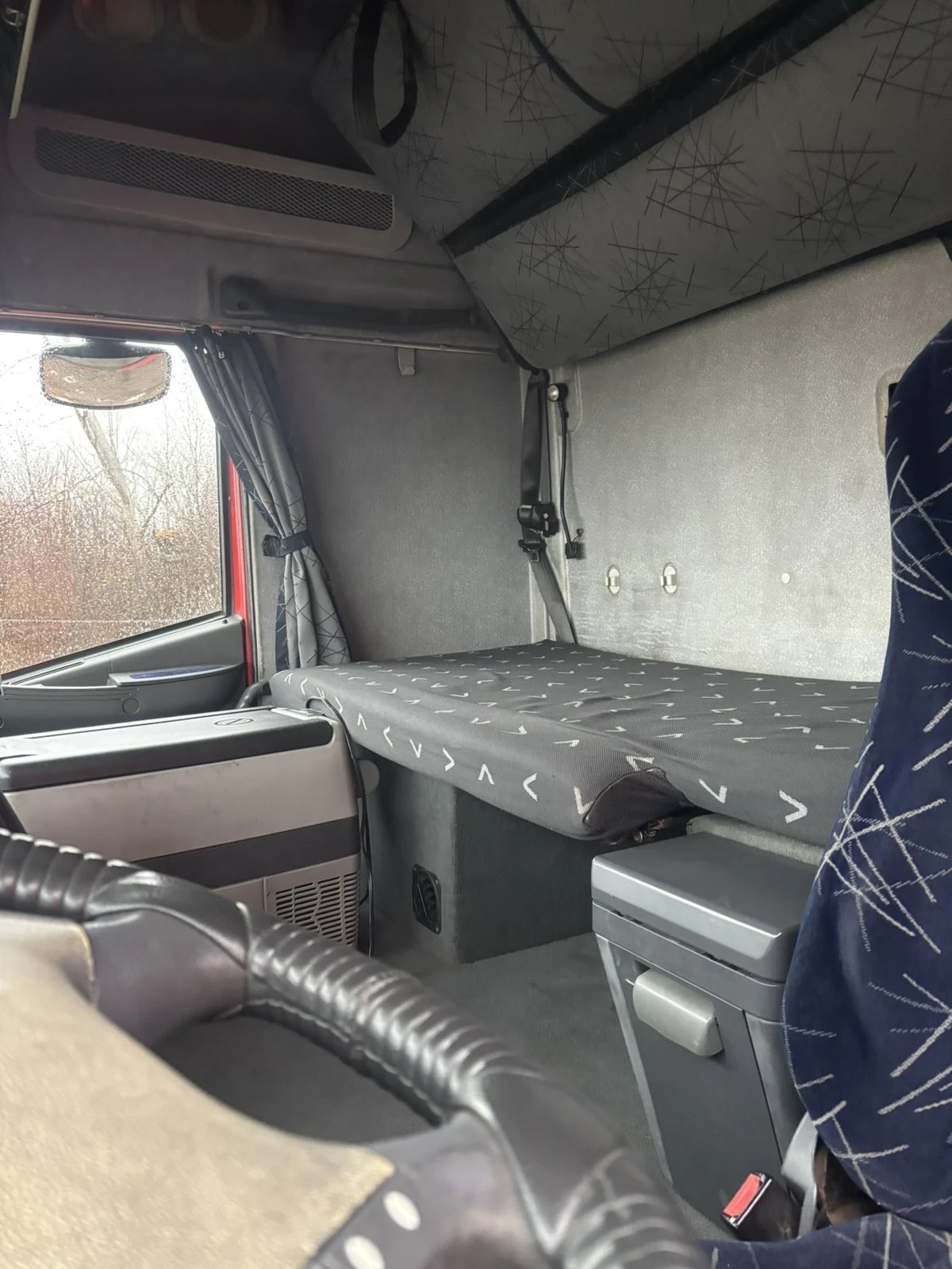 Iveco Stralis, снимка 9 - Камиони - 55827776