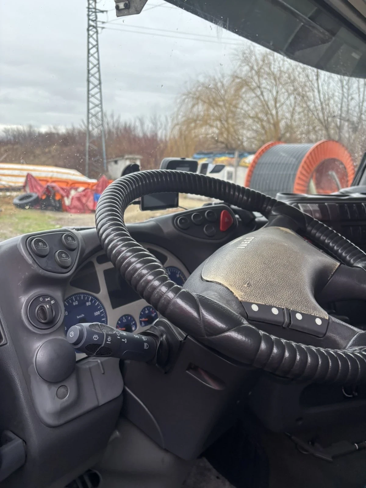 Iveco Stralis, снимка 6 - Камиони - 55827776