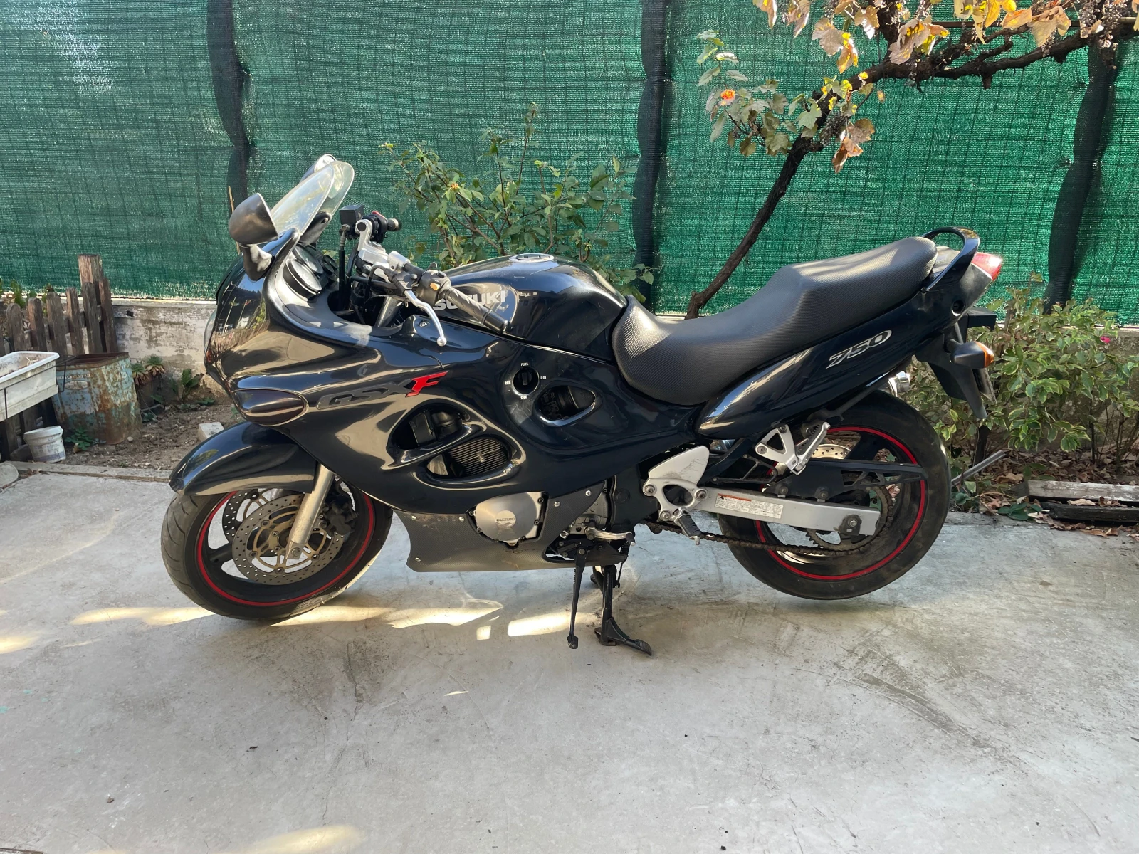 Suzuki Katana GSXF