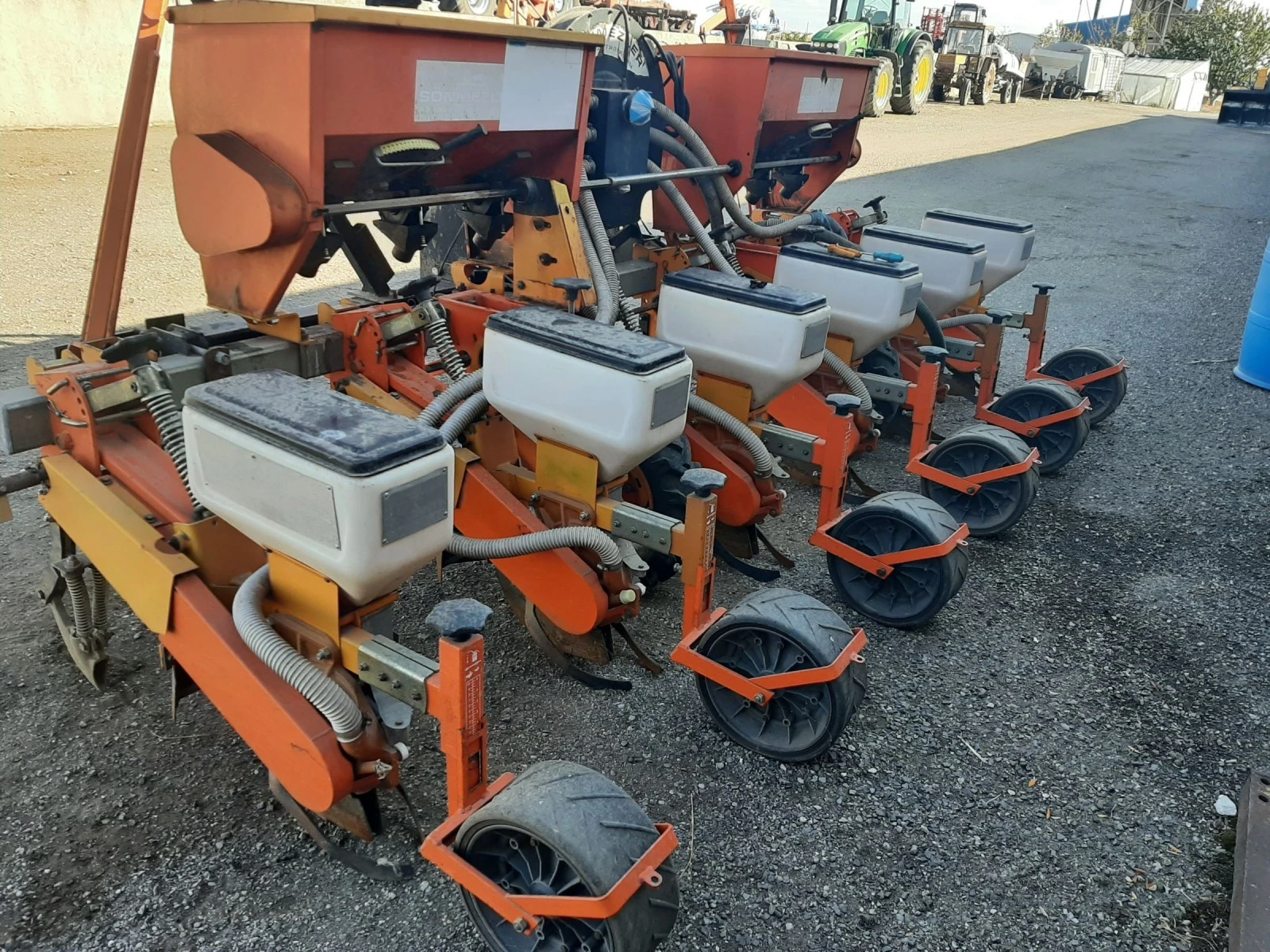 Сеялка Sonmezler, снимка 1