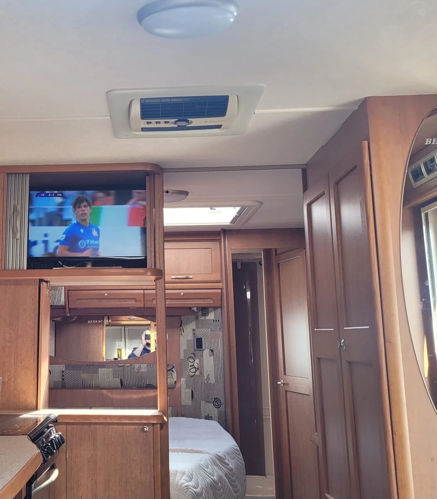 �������� Bavaria-Camp | Mobile.bg � ����������� 4