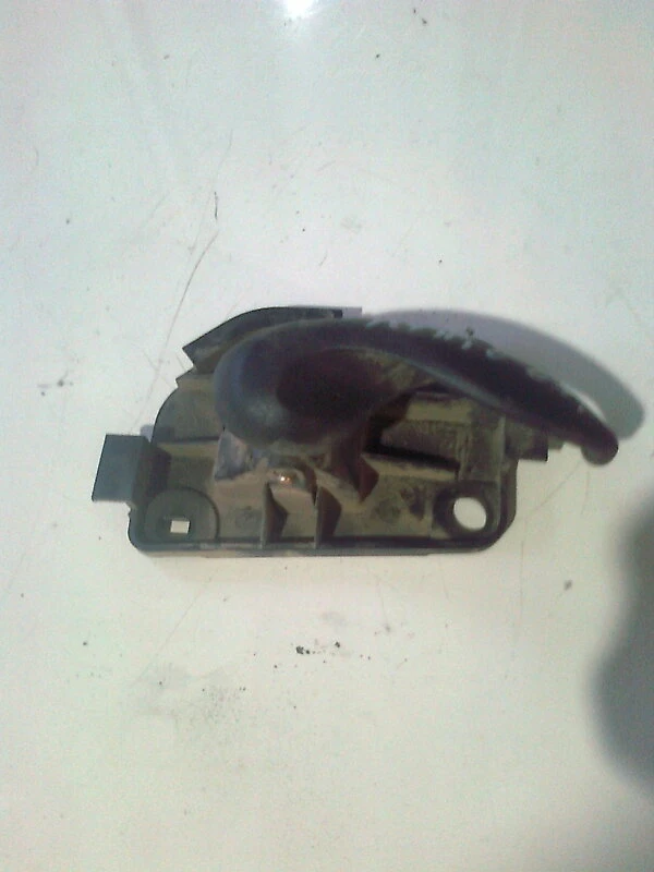 вътрешна дръжка (задна дясна) за Фиат Пунто мк2