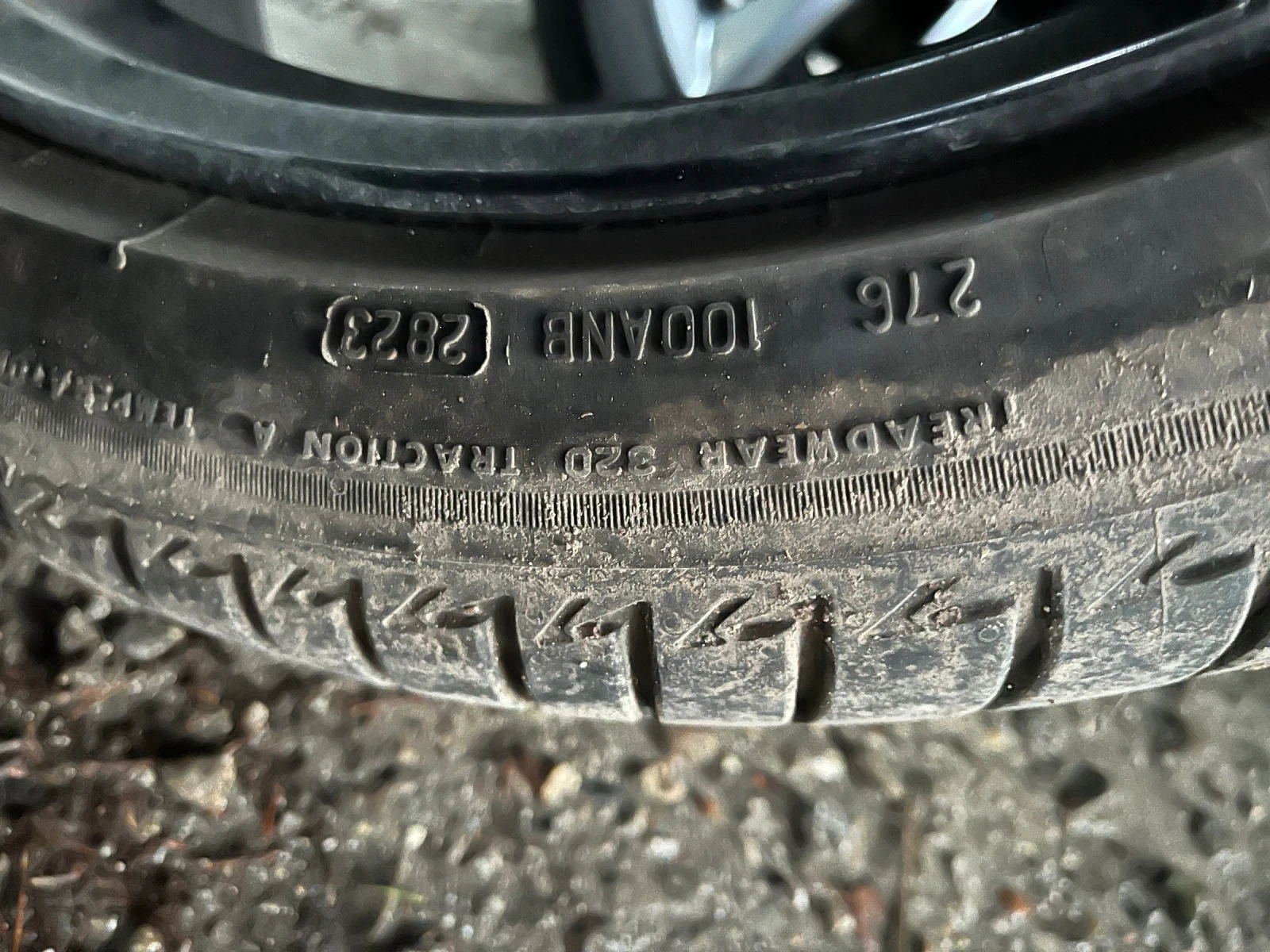 Гуми Летни 245/40R19, снимка 2 - Гуми и джанти - 53866790