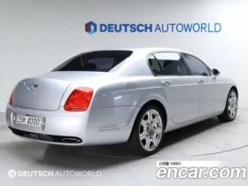 Bentley Flying Spur * 6.0* V12* КОЖА* ПОДГРЕВ* ОБДУХВАНЕ* ПАНОРАМА* , снимка 2