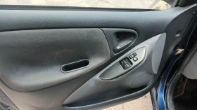 Toyota Yaris, снимка 17