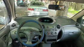 Toyota Yaris, снимка 2
