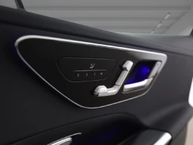 Mercedes-Benz C 300 d 4Matic = AMG Line = Premium Plus Гаранция, снимка 7