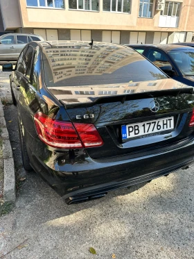 Mercedes-Benz E 63 AMG, снимка 2