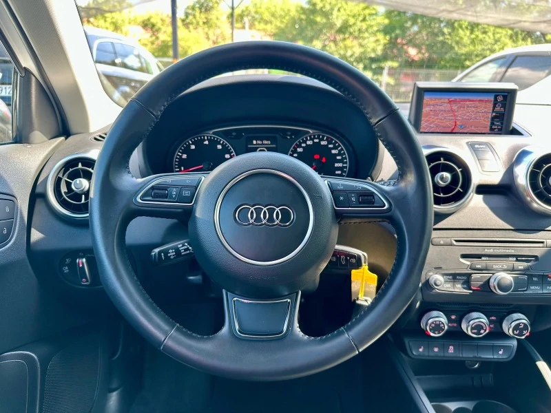 Audi A1 Sportback 1.4, снимка 7 - Автомобили и джипове - 46539047