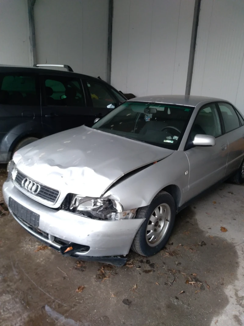 Audi A4, снимка 1 - Автомобили и джипове - 48707749