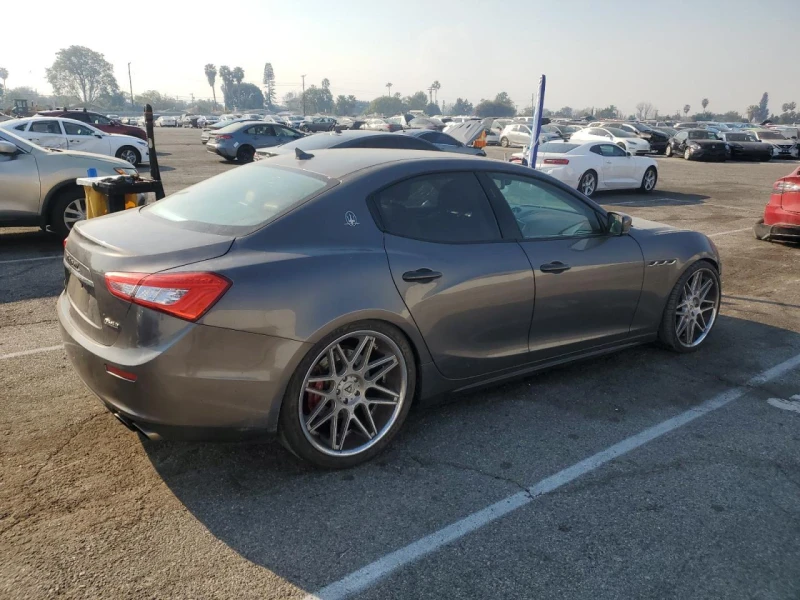 Maserati Ghibli SQ4, снимка 3 - Автомобили и джипове - 48704864