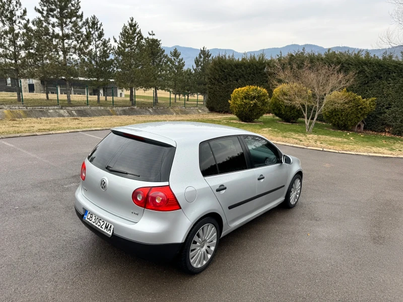 VW Golf 1.9TDI Напълно Обслужен, снимка 3 - Автомобили и джипове - 49215789