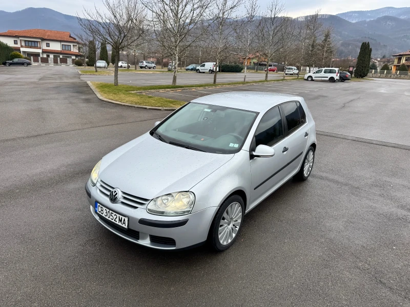 VW Golf 1.9TDI Напълно Обслужен, снимка 1 - Автомобили и джипове - 49215789