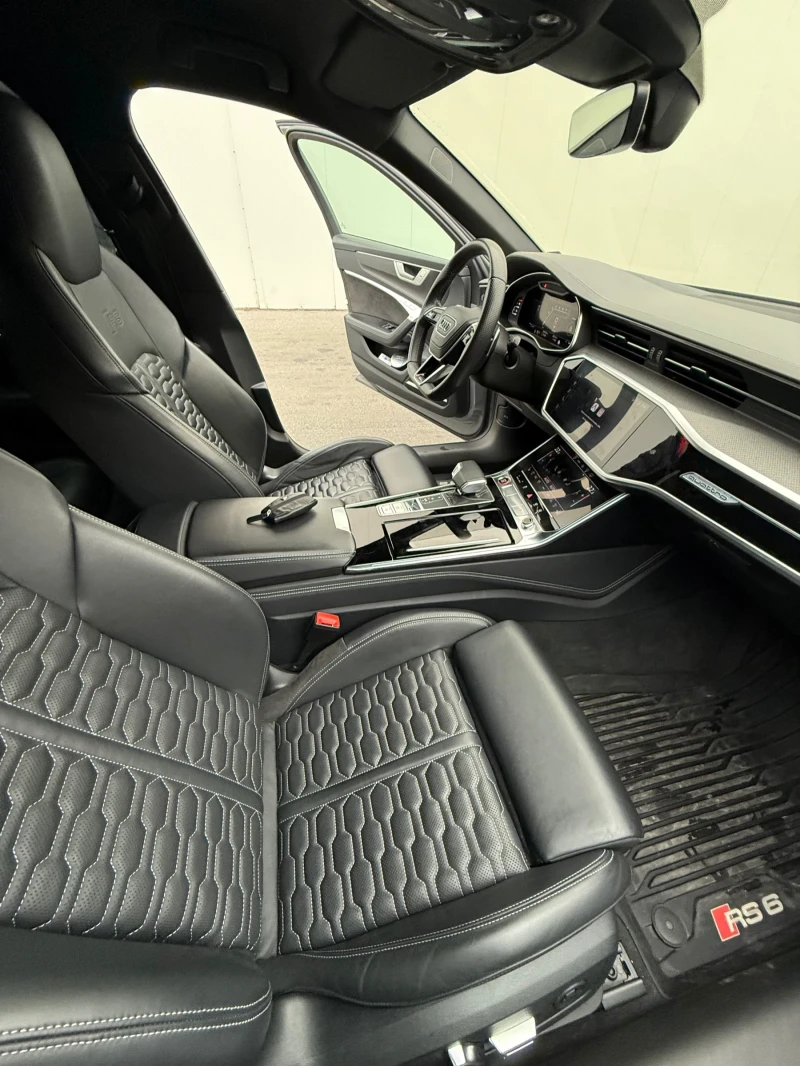 Audi Rs6 MATRIX/CERAMICA/22\ГАРАНЦИОНЕН, снимка 4 - Автомобили и джипове - 52645898