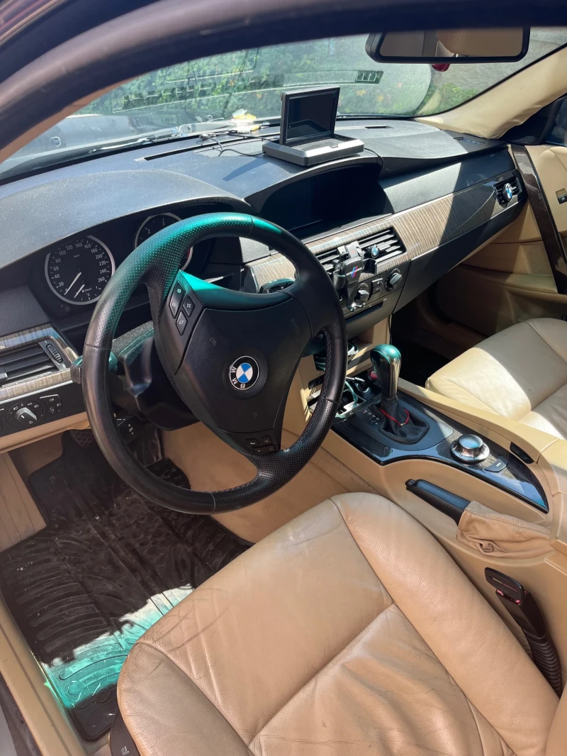 BMW 525, снимка 7 - Автомобили и джипове - 52481045