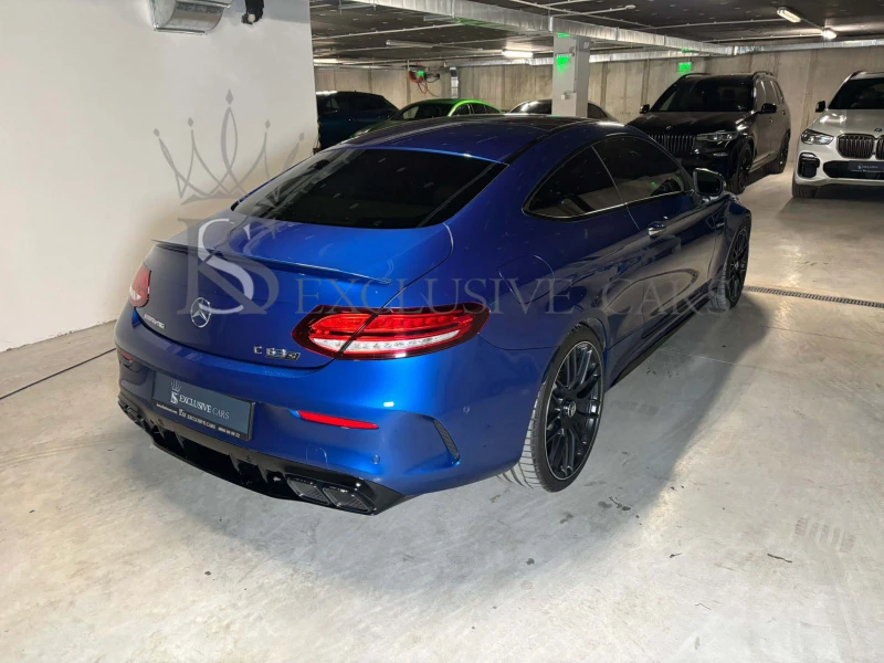 Mercedes-Benz C 63 AMG S * BURMESTER* PANORAMA* CARBON* HUD* ОБДУХВАНЕ* , снимка 4 - Автомобили и джипове - 51832211