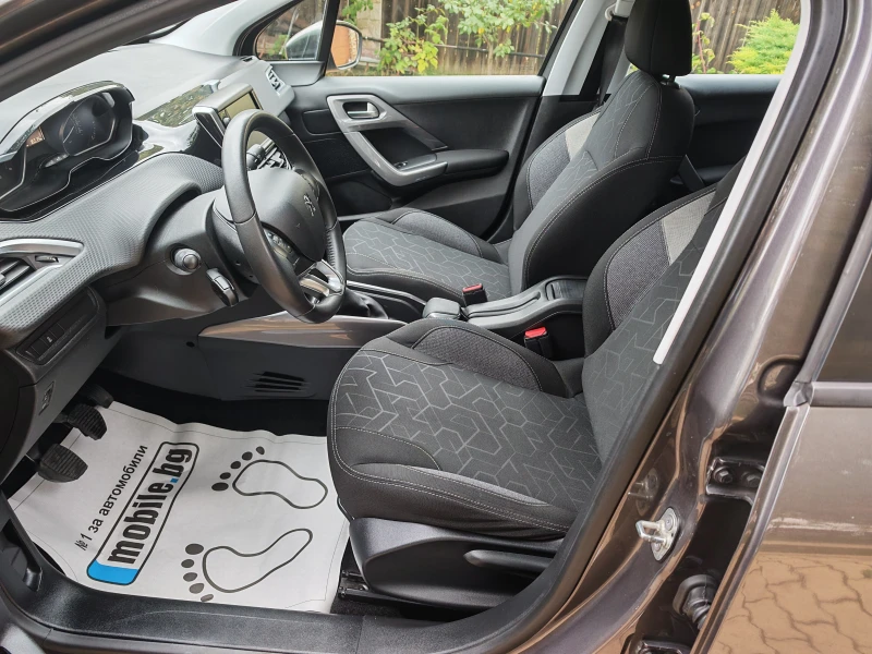 Peugeot 2008 1.6HDI, снимка 8 - Автомобили и джипове - 52090597