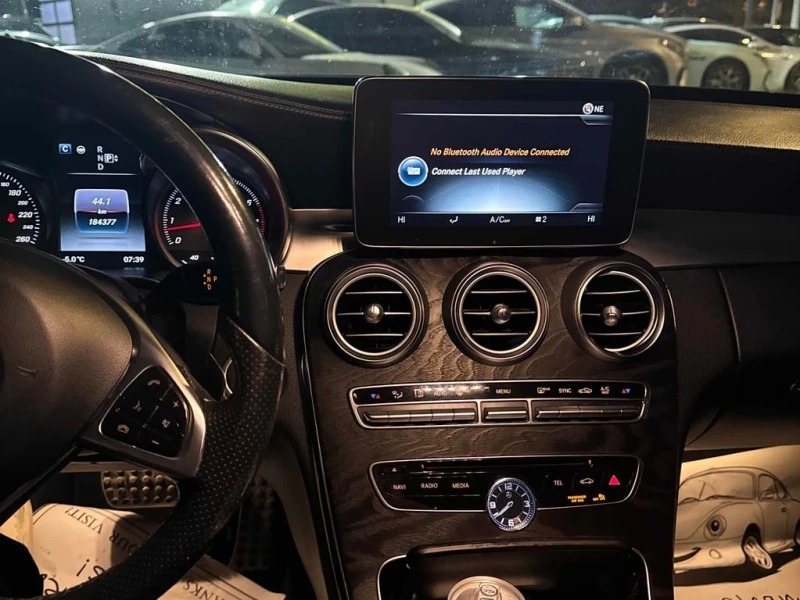 Mercedes-Benz C 400 * CARFAX * ЦЕНА ДО БГ, снимка 12 - Автомобили и джипове - 52786674