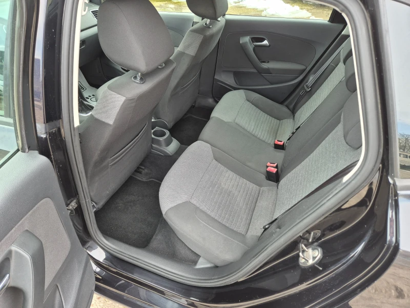 VW Polo 1.4i-ГАЗ-Италия , снимка 9 - Автомобили и джипове - 53565892