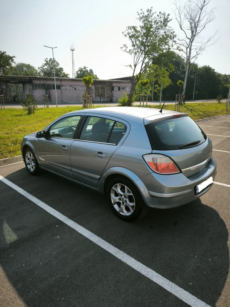 Opel Astra H 1.8 Cosmo - изображение 5
