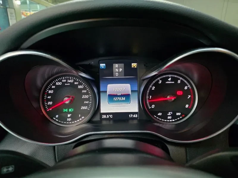 Mercedes-Benz C 200 САМО 30% АВАНС, снимка 8 - Автомобили и джипове - 56064897