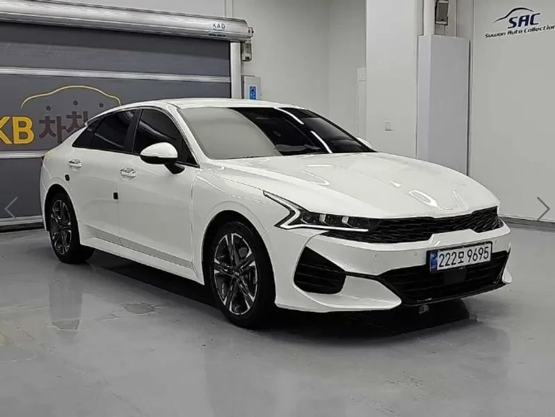 Kia K5 3Rd Generation 2.0 Noblesse, снимка 4 - Автомобили и джипове - 56308226