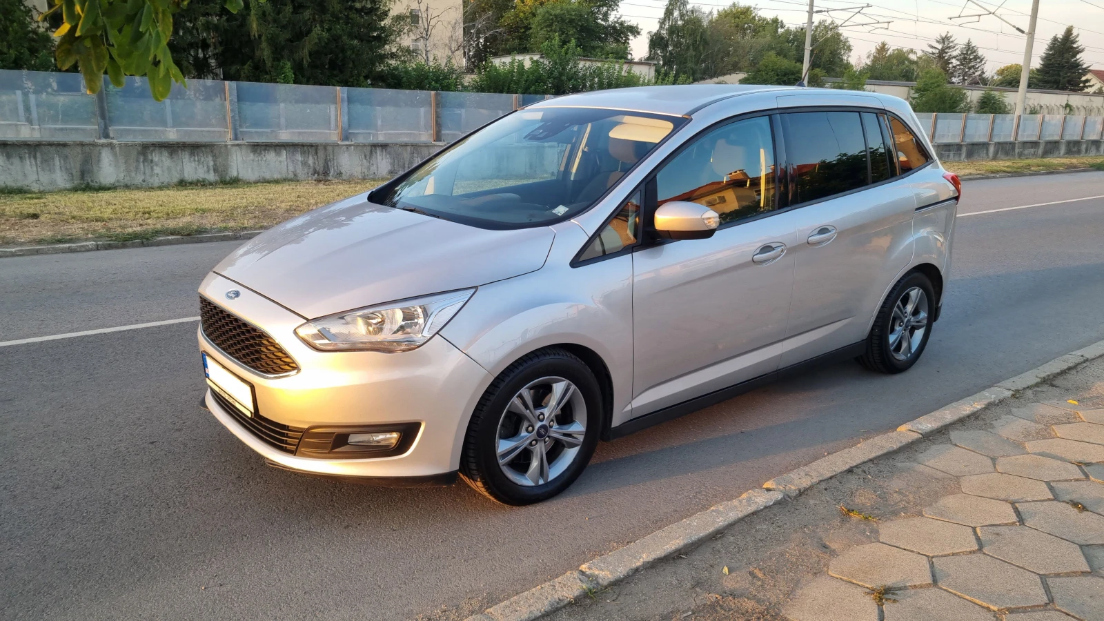 Ford Grand C-Max Trend, снимка 1