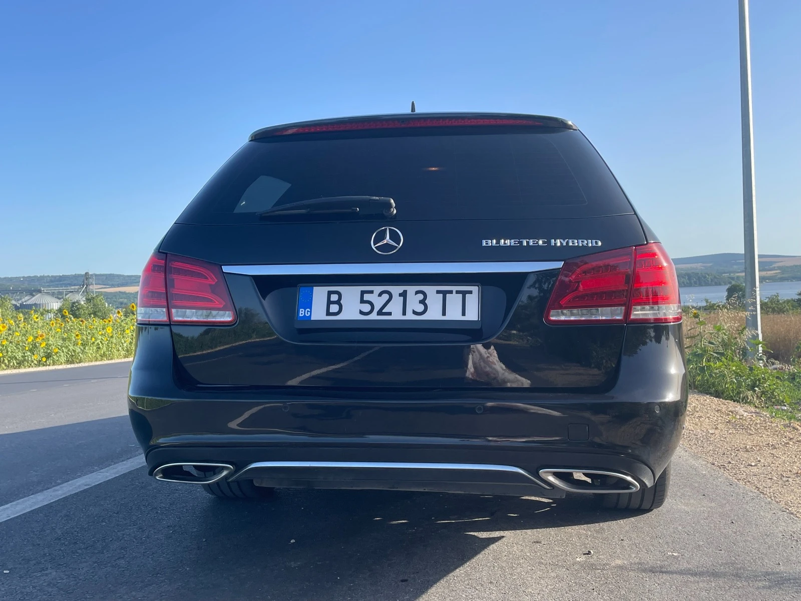 Mercedes-Benz E 300 Bluetec Hybrid - изображение 3