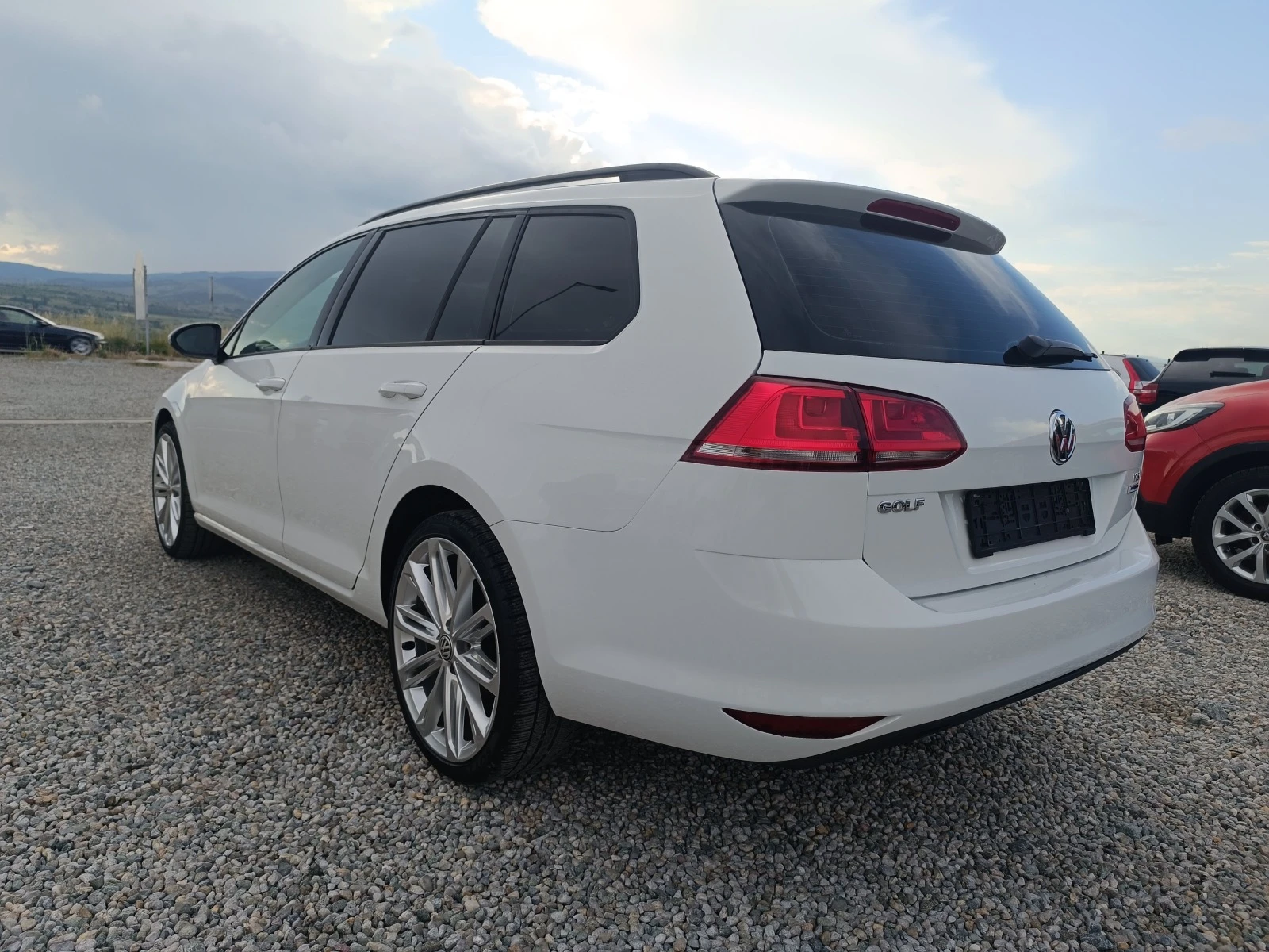 VW Golf 1.2TSI EURO6B  - изображение 8