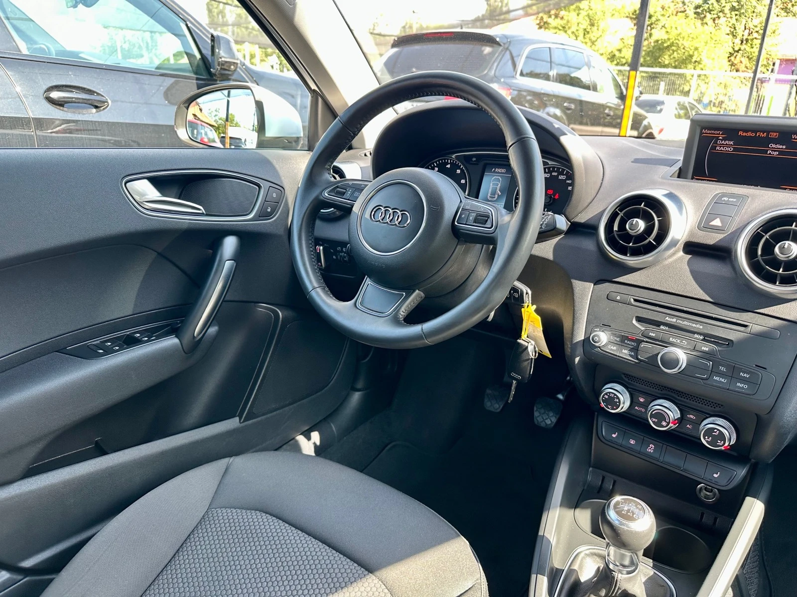 Audi A1 Sportback 1.4 - изображение 10