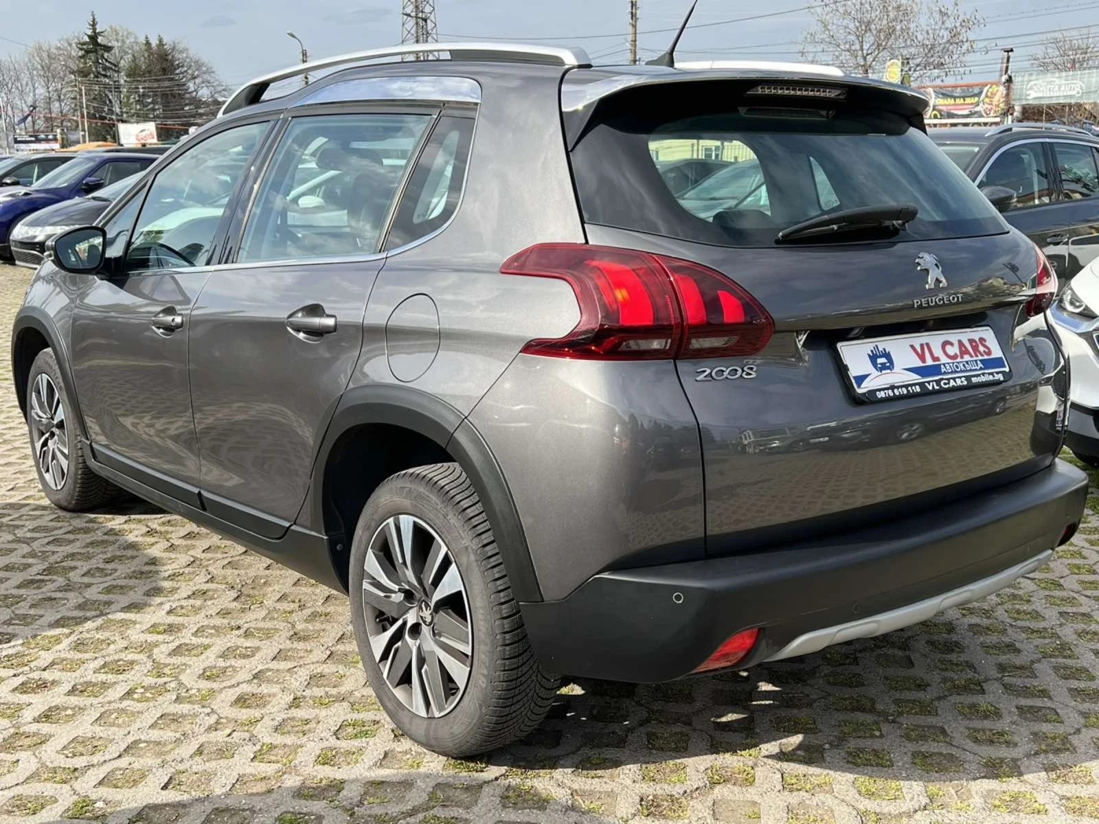 Peugeot 2008 1.6 BLUE HDI  - изображение 4