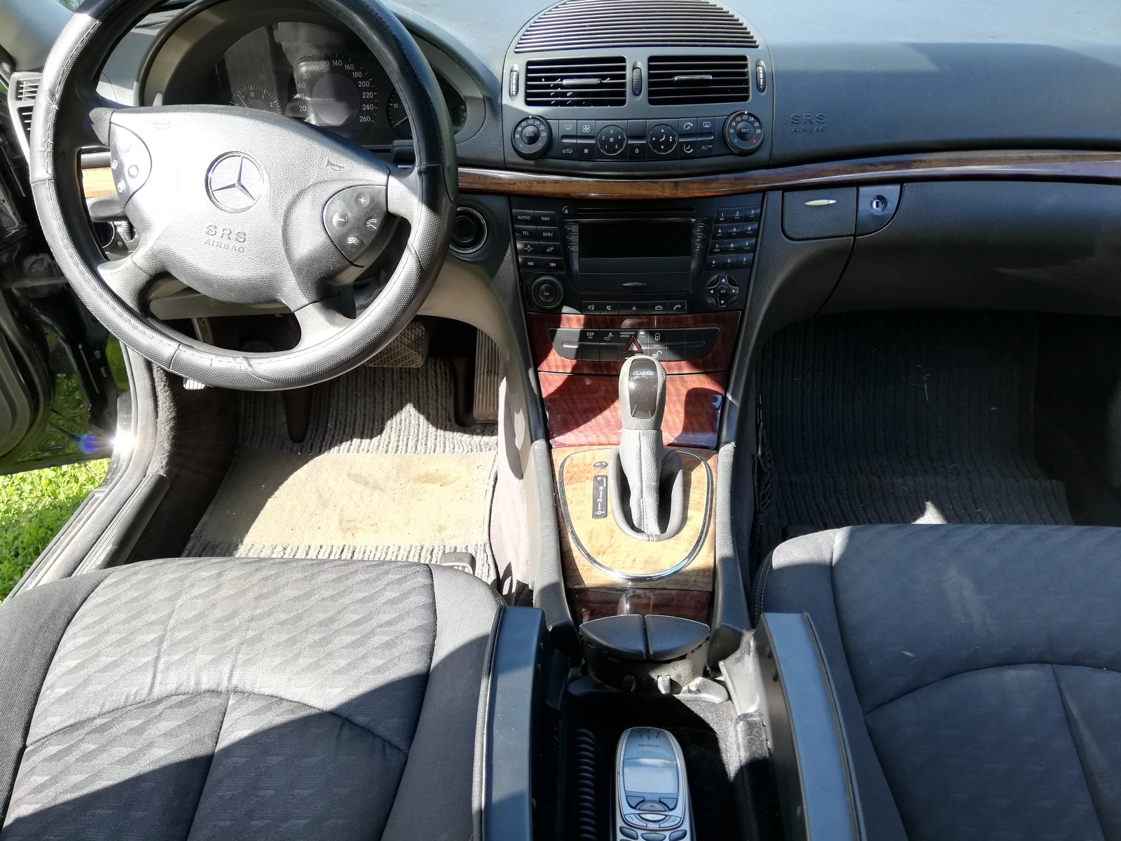 Mercedes-Benz E 220 CDI - изображение 8