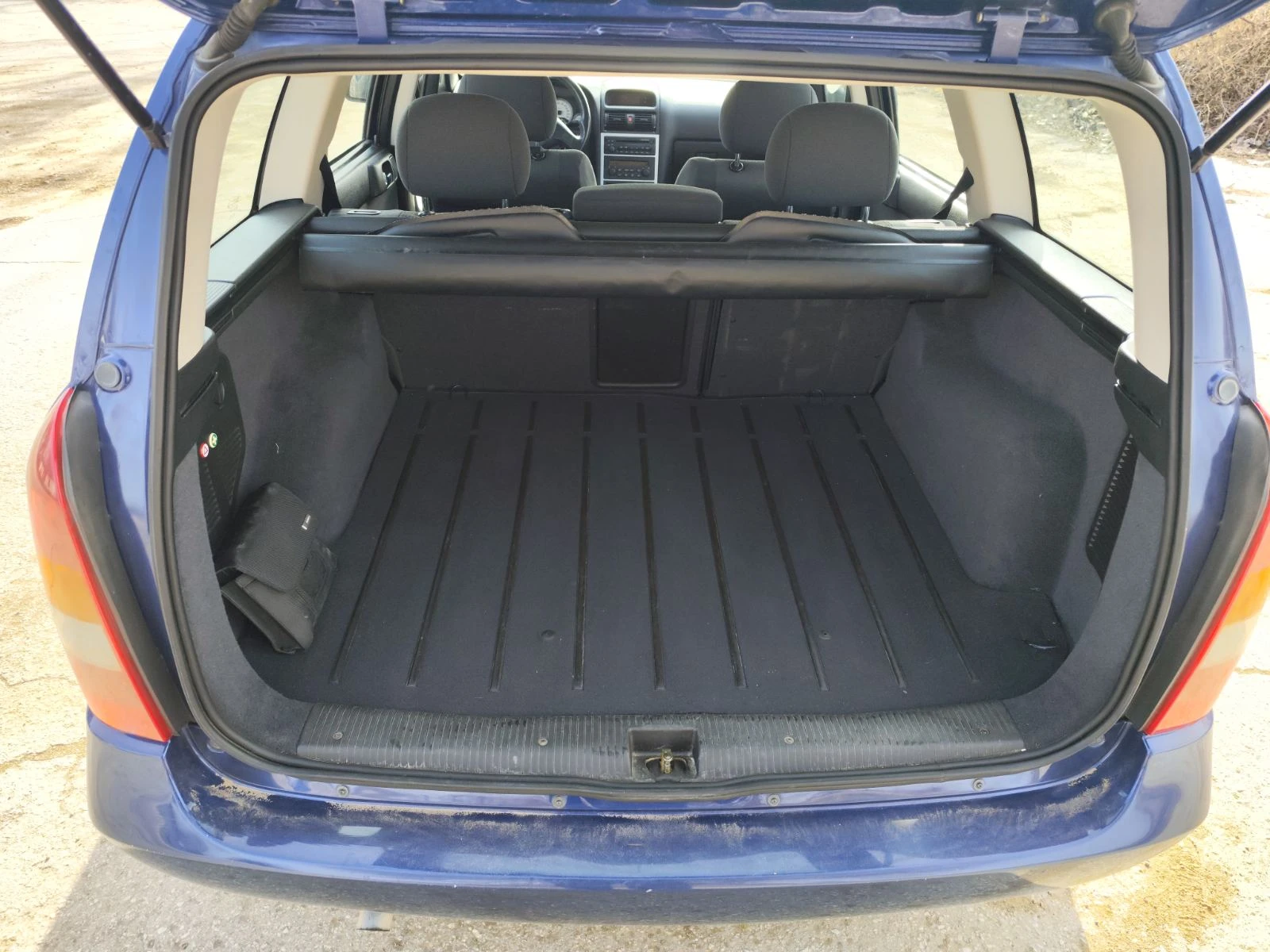 Opel Astra G Sport Bertone - изображение 8