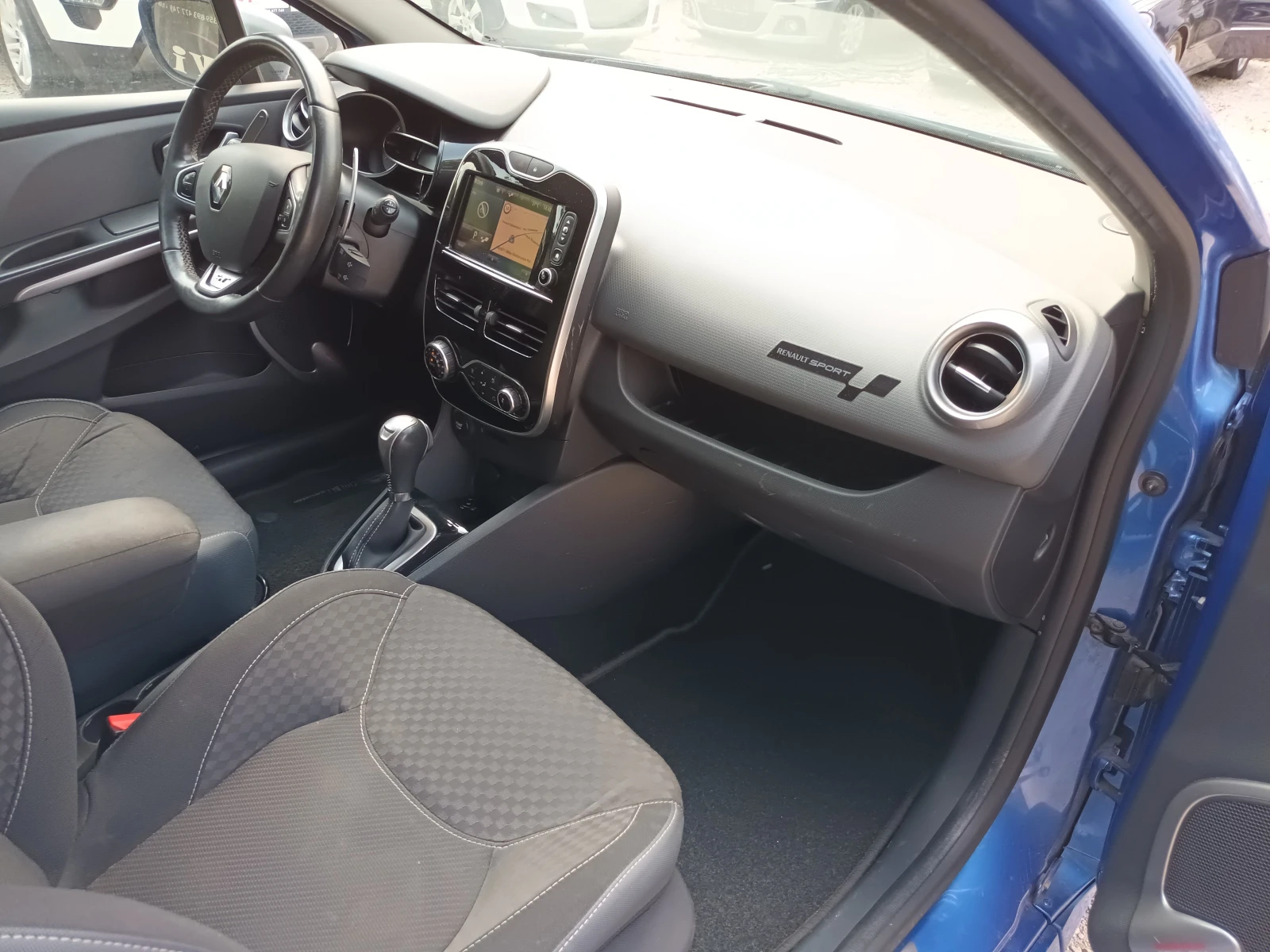 Renault Clio АВТОМАТИК/1.2 TURBO - изображение 8