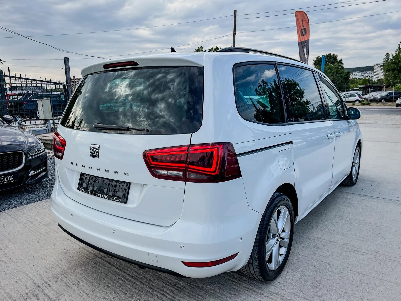 Seat Alhambra 2.0TDI - DSG -150k.c. - 6+ 1 - изображение 4