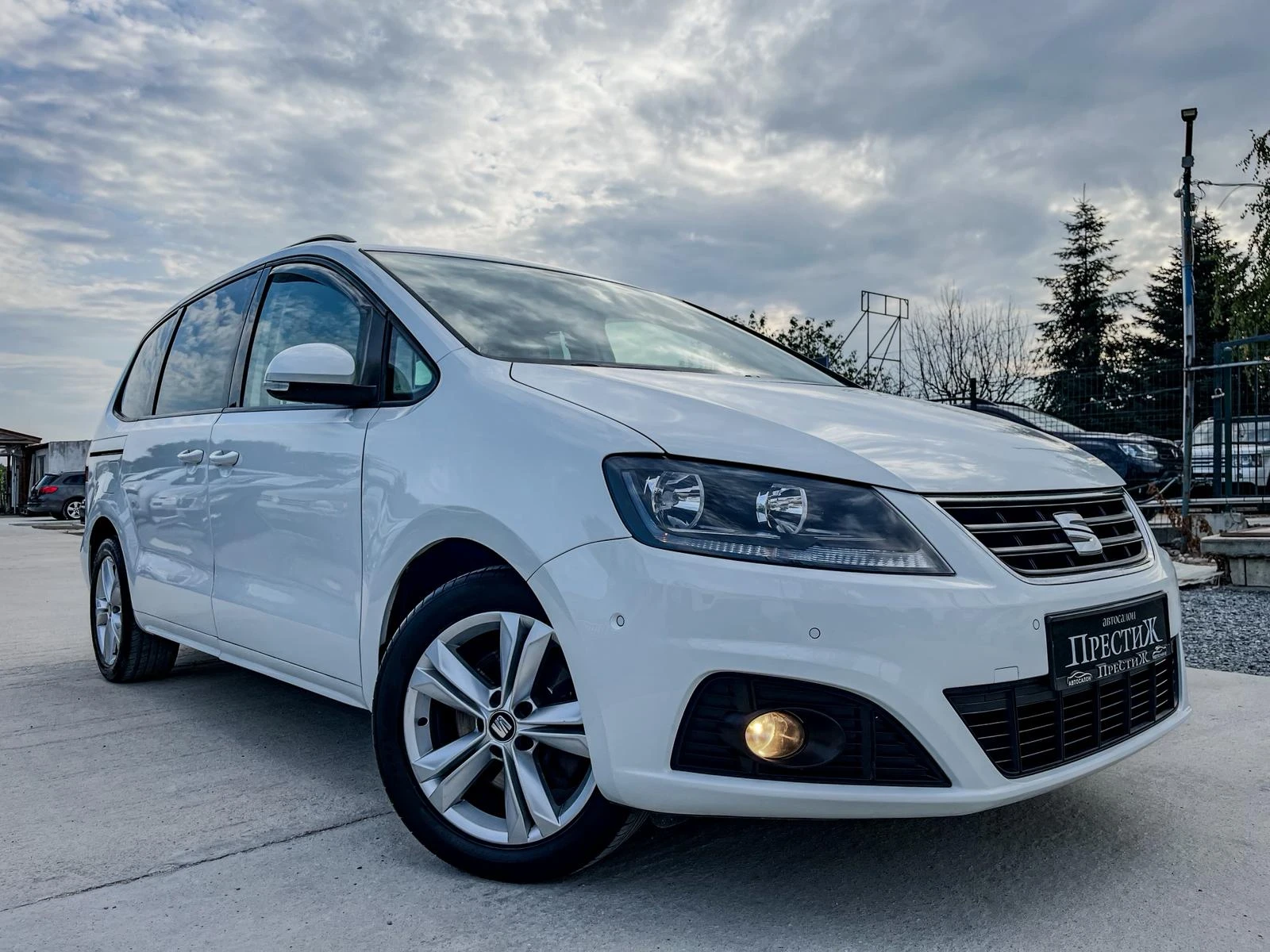 Seat Alhambra 2.0TDI - DSG -150k.c. - 6+ 1 - изображение 3