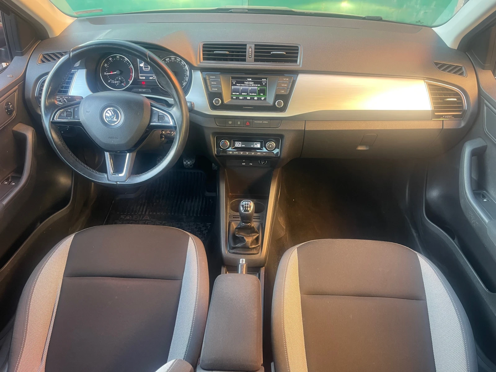 Skoda Fabia КЛИМАТИК - изображение 7