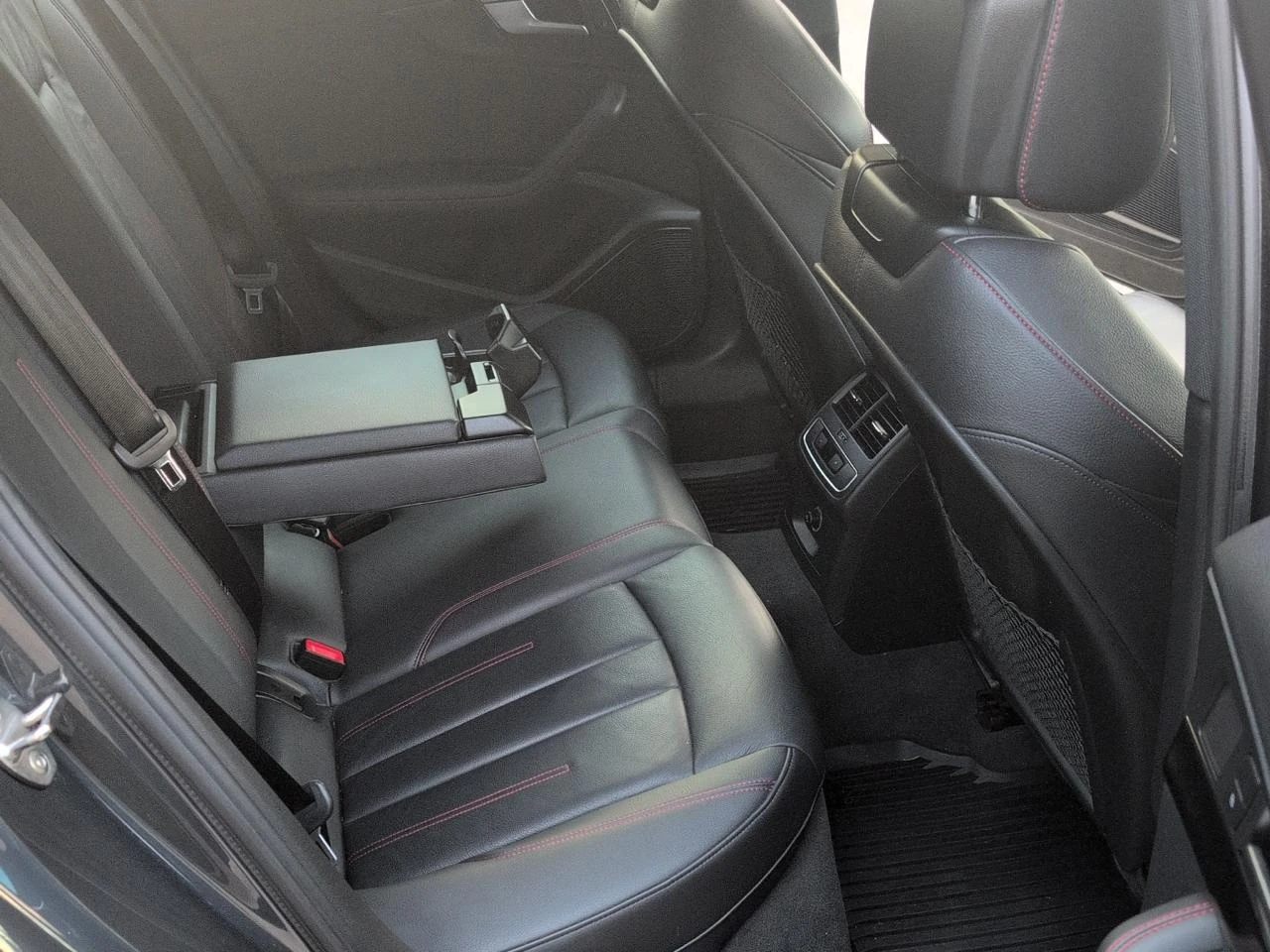 Audi A4 Technik* Sline* BlackOptic* Digital* B&O* * | Mobile.bg   11