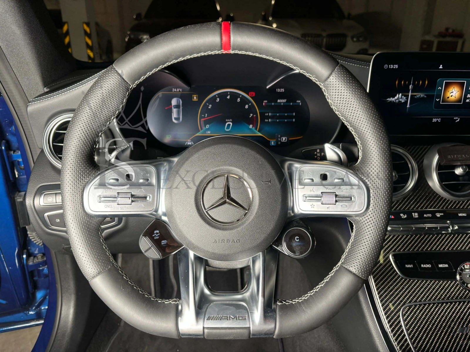 Mercedes-Benz C 63 AMG S * BURMESTER* PANORAMA* CARBON* HUD* ОБДУХВАНЕ*  - изображение 10