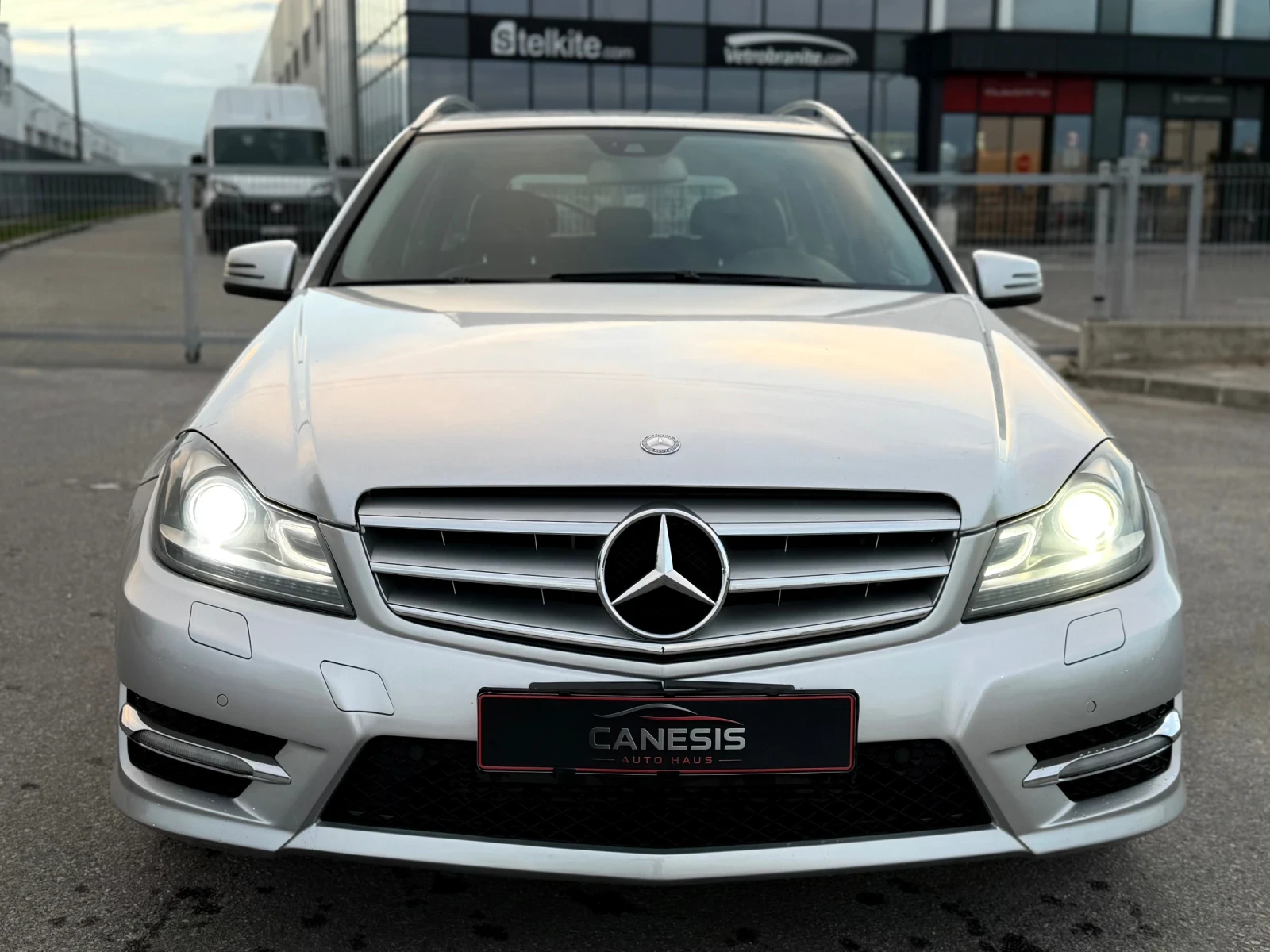 Mercedes-Benz C 220 170кс* AMG-OPTIC* KOJA* NAVI* НАДУВАНЕ*  | Mobile.bg — изображение 2