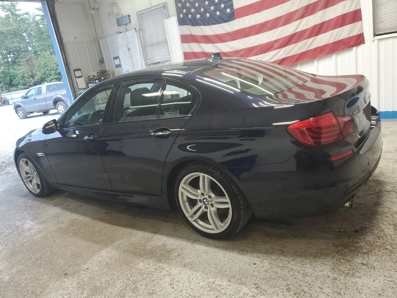 BMW 535 i * X-Drive * HUD * HK * NAVI PROFESSIONAL* M-pack - изображение 2