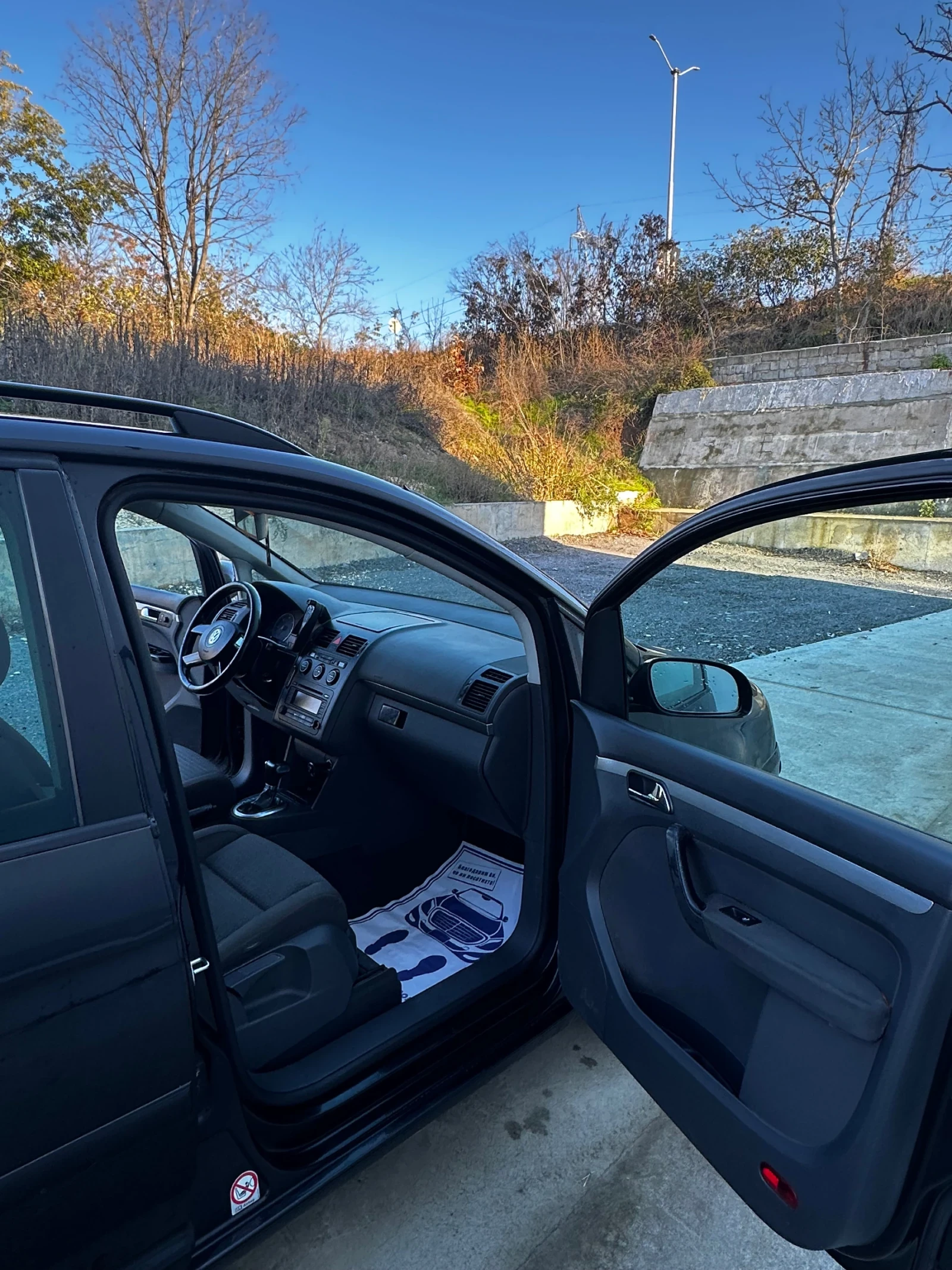 VW Touran DSG  2.0 TDI 140. | Mobile.bg   12