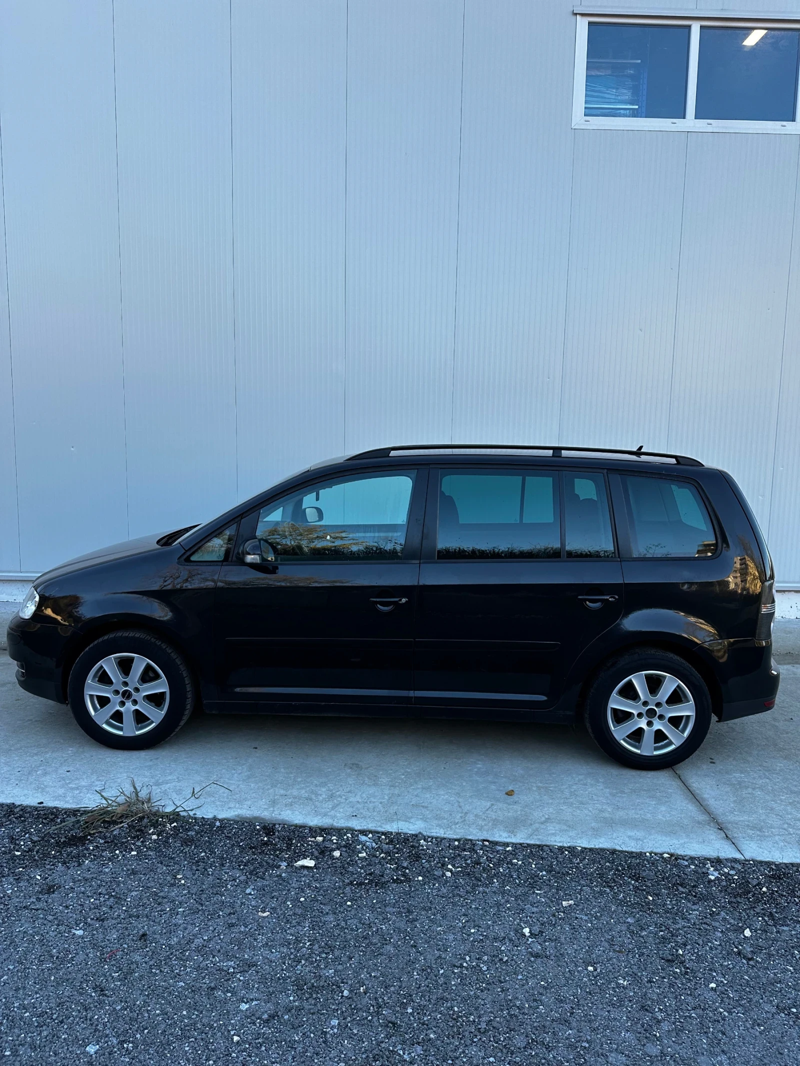 VW Touran DSG  2.0 TDI 140. | Mobile.bg   7
