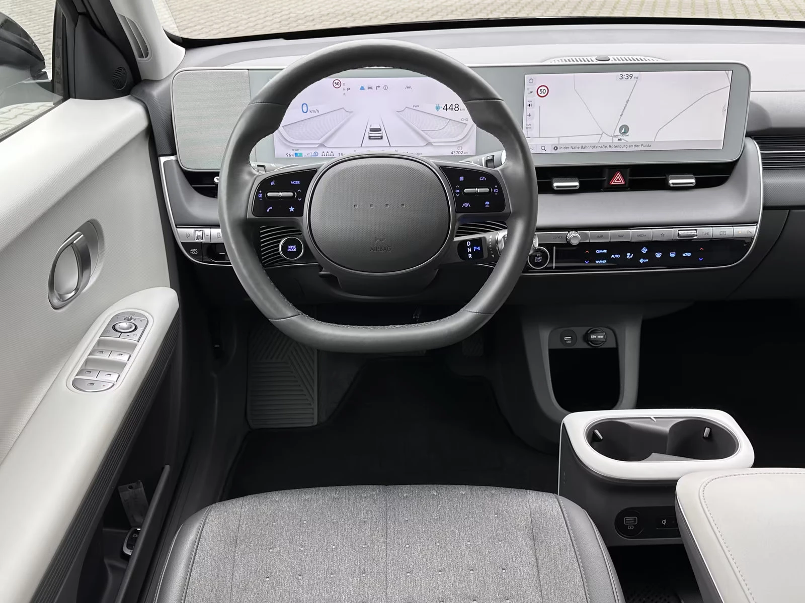 Hyundai Ioniq 6 ГАРАНЦИЯ/325HP/TECHNIQ/4X4/CAM/NAVI/CARPLAY/780v - изображение 9